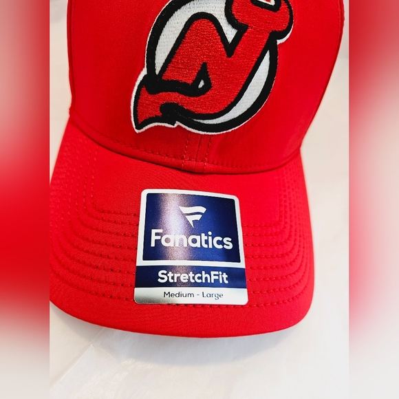 Fanatics StretchFit New Jersey Size M/L Red Devils Core Primary Logo Flex Cap - Picture 4 of 16